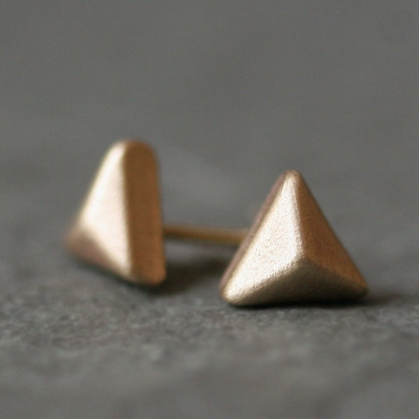 Low Pyramid Stud Earrings in Sterling Silver - Michelle Chang