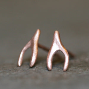 Tiny Wishbone Stud Earrings in 14K Gold symbols,earrings tiny-wishbone-stud-earrings-in-14k-gold 14K Yellow,14K White,14K Rose
