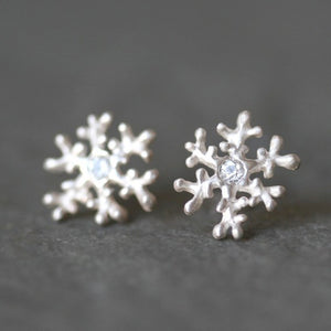 Snowflake Stud Earrings in Stering Silver and White Sapphire earrings,nature/organic snowflake-stud-earrings-in-stering-silver-and-white-sapphire Default Title