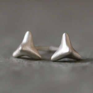 Tiny Thorny Pyramid Stud Earrings in Sterling Silver earrings,nature/organic tiny-thorny-pyramid-stud-earrings-in-sterling-silver Default Title