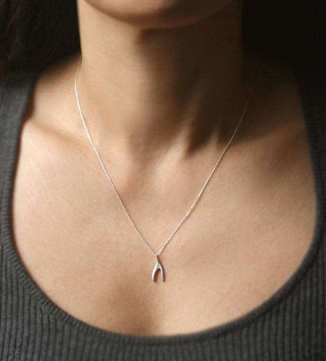 Hultquist Wishbone Mini Pendant Necklace Silver